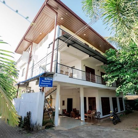 Suwani Pinnawala Homestay Eksteriør bilde